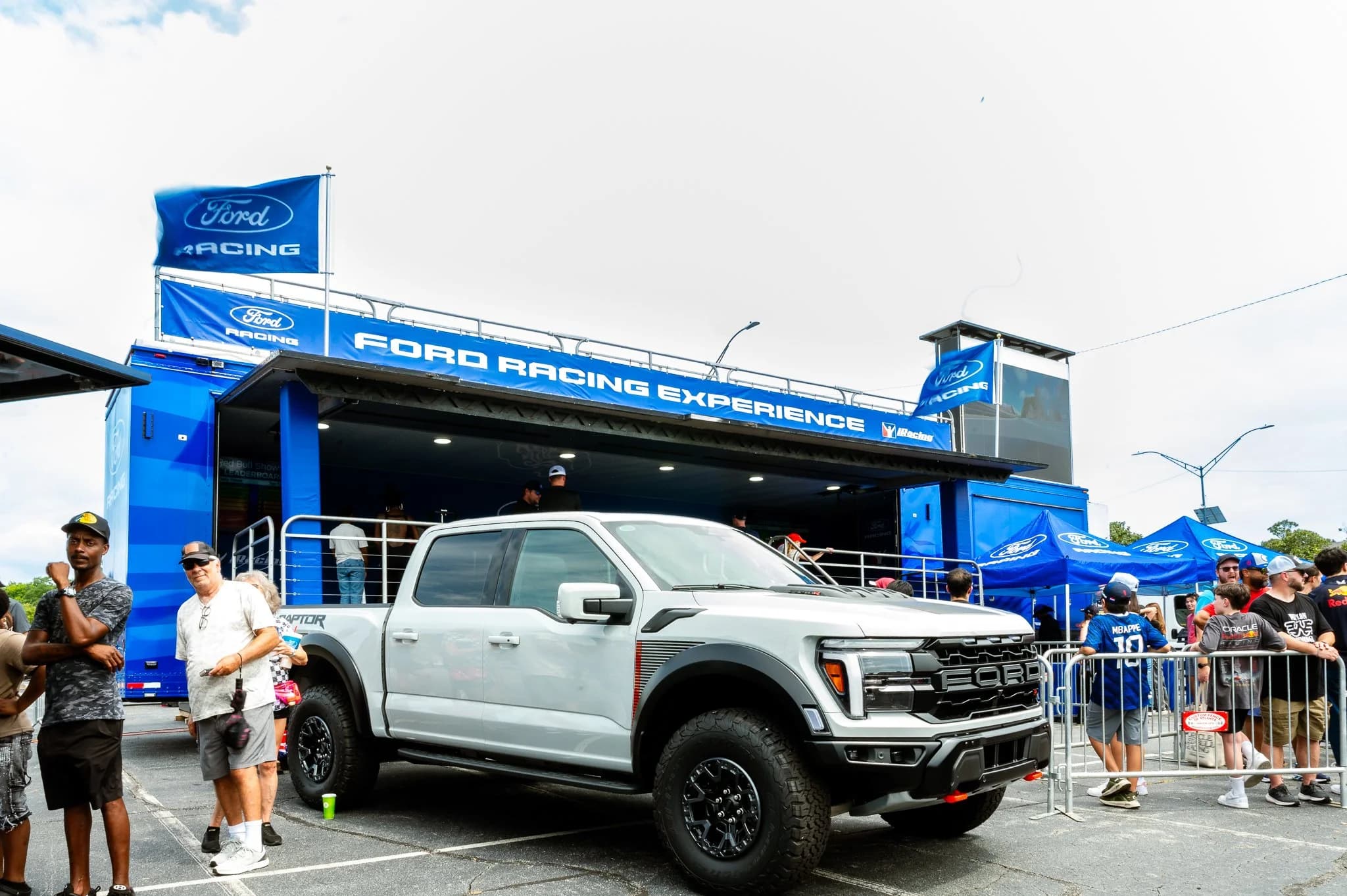 Red Bull — Atlanta event and music photography by Stephanie Cousino, Smiling Eyes Media