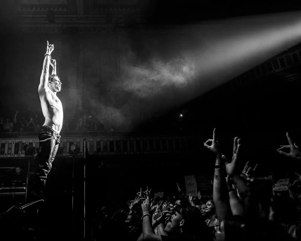 Yungblud At Tabernacle Atlanta — Atlanta event and music photography by Stephanie Cousino, Smiling Eyes Media